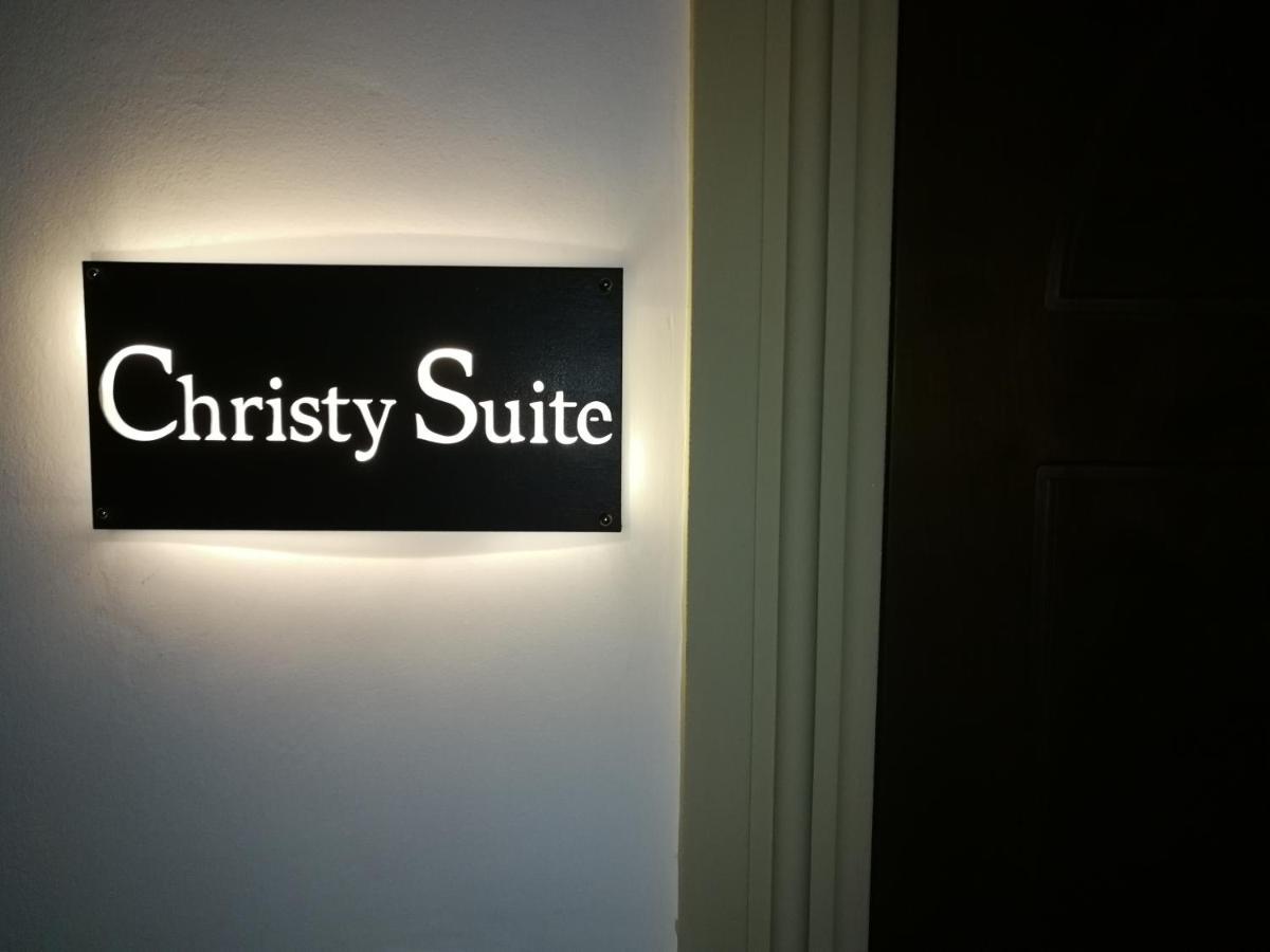 Christy Suite Elegante Appartamento Nel Centro Storico Di Άντζιο Εξωτερικό φωτογραφία