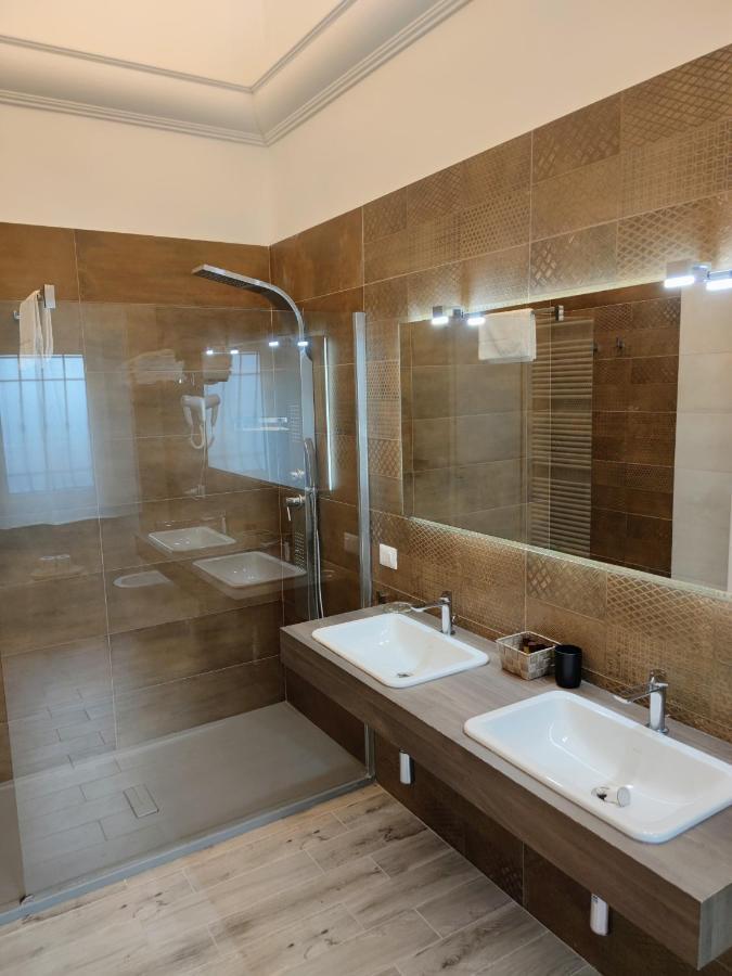 Christy Suite Elegante Appartamento Nel Centro Storico Di Άντζιο Εξωτερικό φωτογραφία